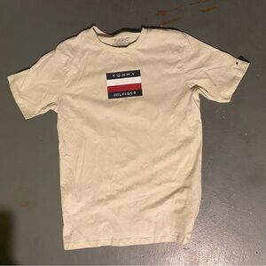 Tommy Hilfiger Boys XL (18/20) T-shirt